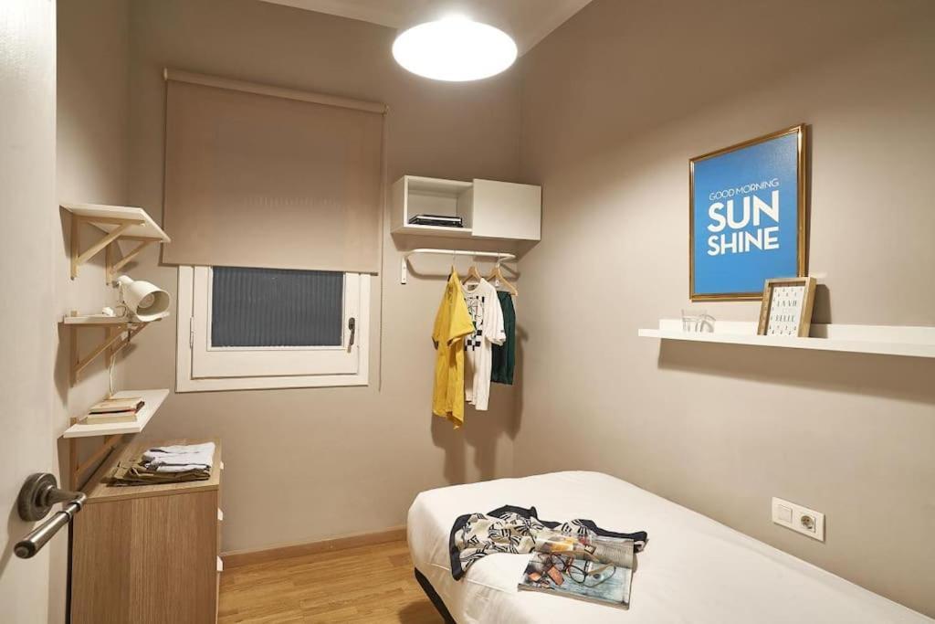 Magnificent 4 Bedroom Apartment In Eixample Barcelone Extérieur photo