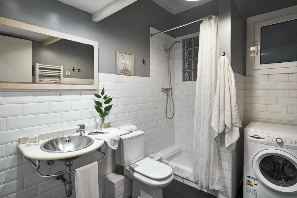 Magnificent 4 Bedroom Apartment In Eixample Barcelone Extérieur photo